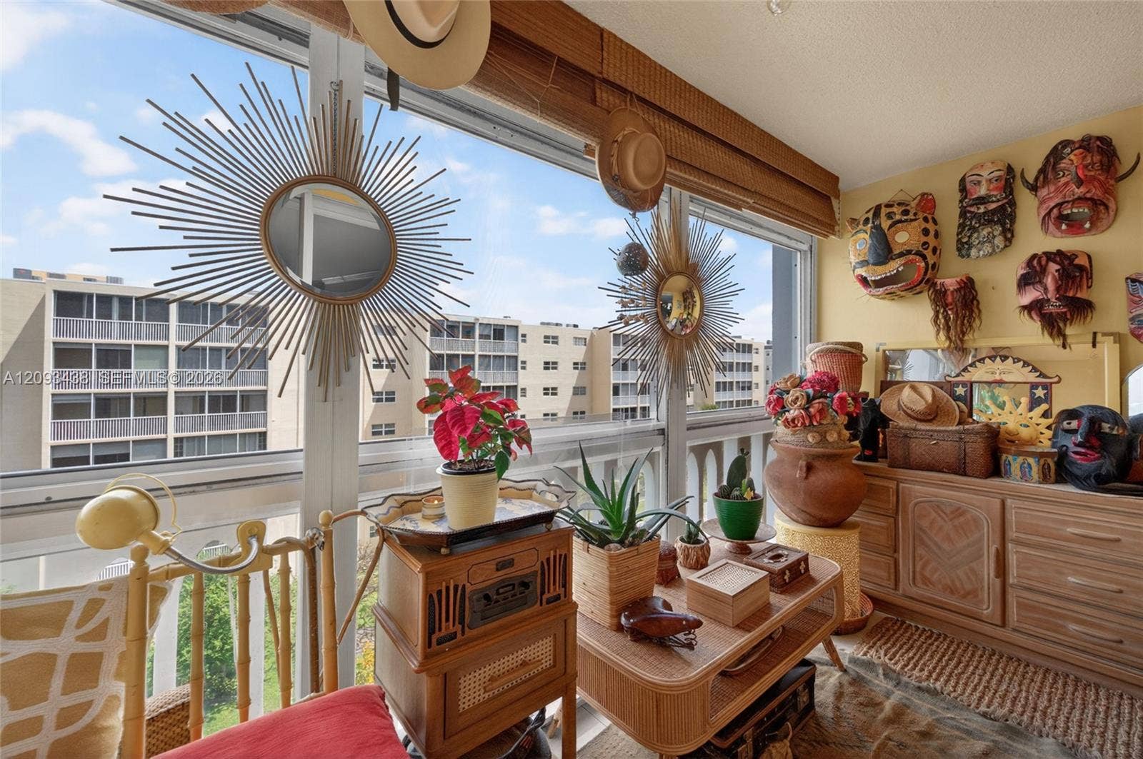 610 NE 12th Avenue, #602, Hallandale Beach, FL 33009 Photo 12