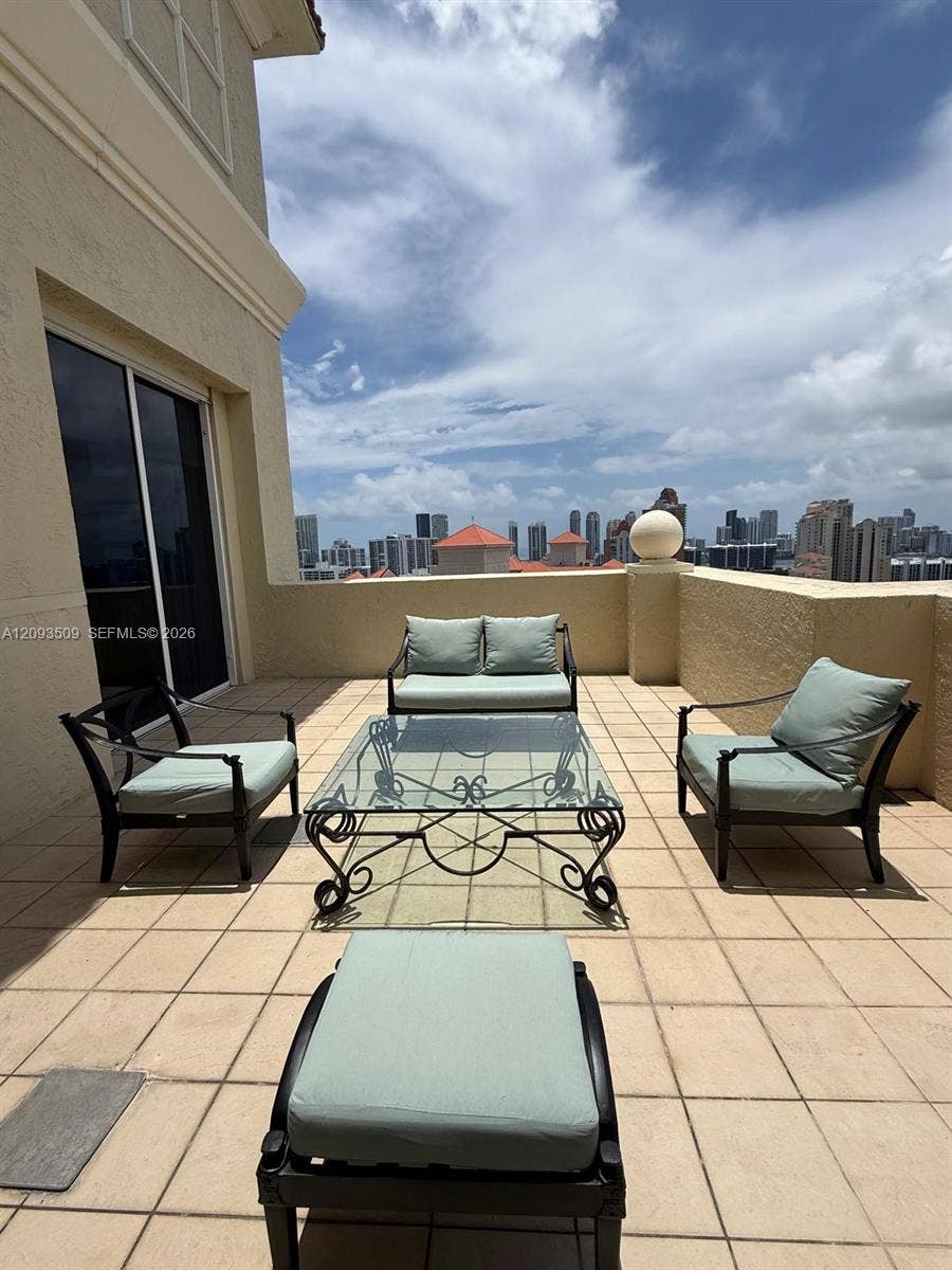 19501 W Country Club Drive, #TS-03, Aventura, FL 33180 Photo 2