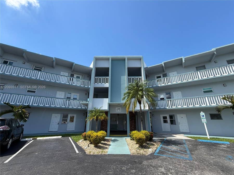 Property photo for 2200 Park Lane, #306, Hollywood, FL