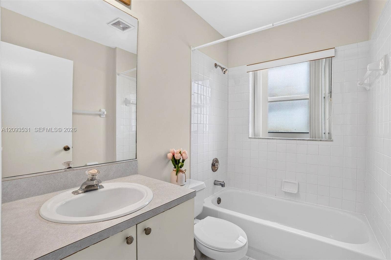 17736 SW 27th Court, Miramar, FL 33029 2nd Bathroom