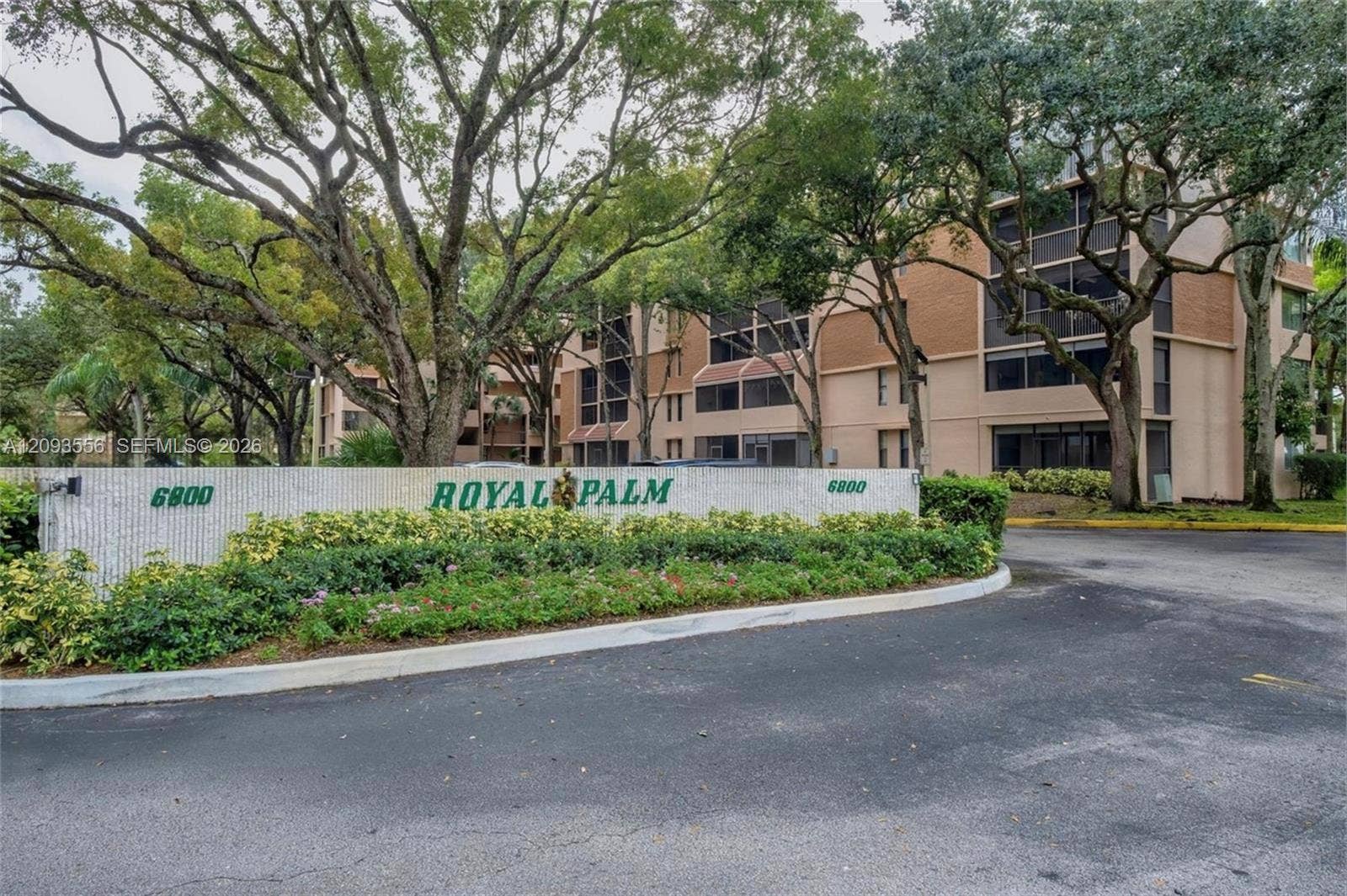 6800 Cypress Road, #401, Plantation, Plantation, FL 33317 Welcome to Royal Palm!