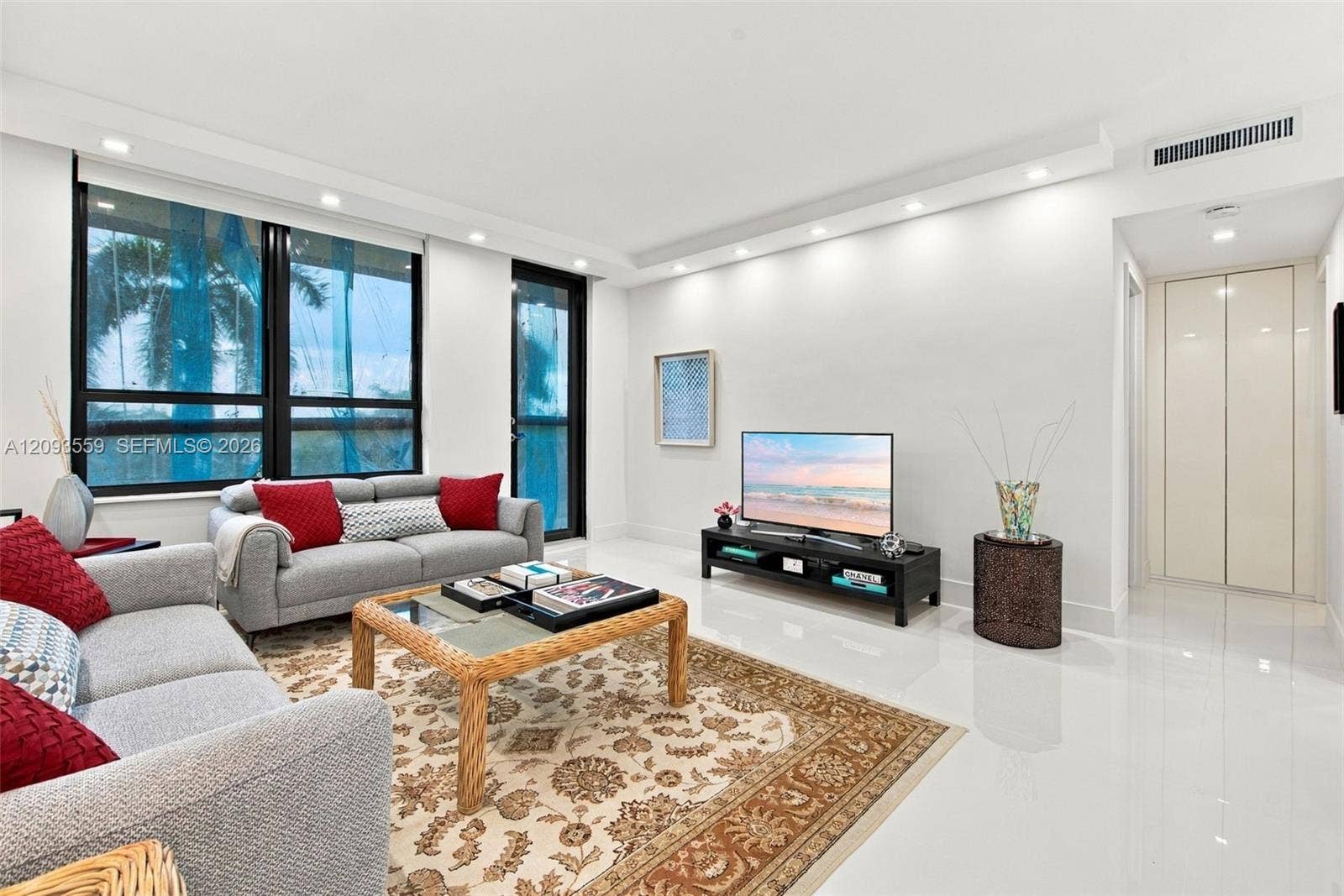 10185 Collins Avenue, #506, Bal Harbour, FL 33154 Photo 7