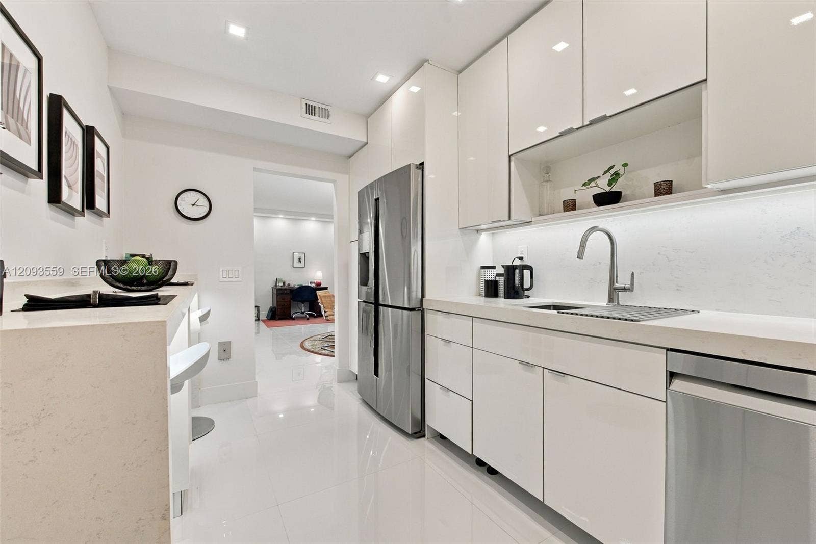 10185 Collins Avenue, #506, Bal Harbour, FL 33154 Photo 13
