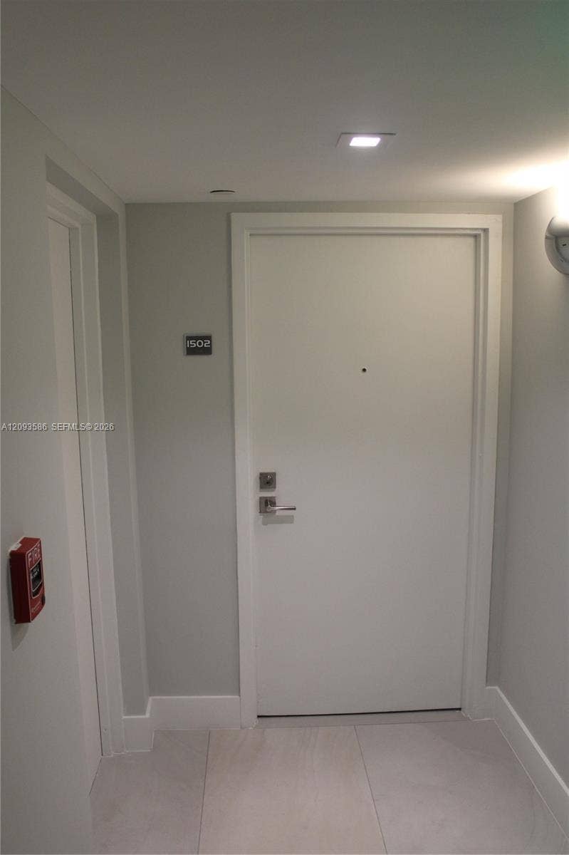 2457 Collins Avenue, #1502, Miami Beach, FL 33140 Photo 12