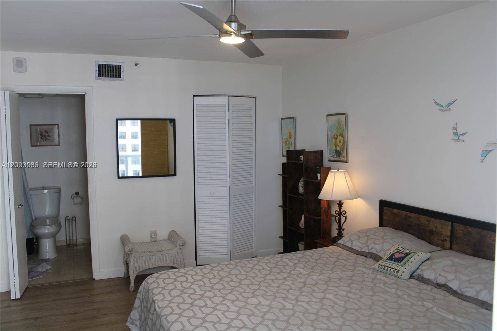2457 Collins Avenue, #1502, Miami Beach, FL 33140 Photo 17