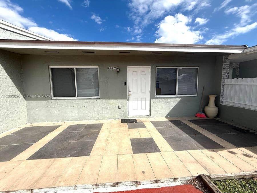 Property photo for Miami Gardens, FL