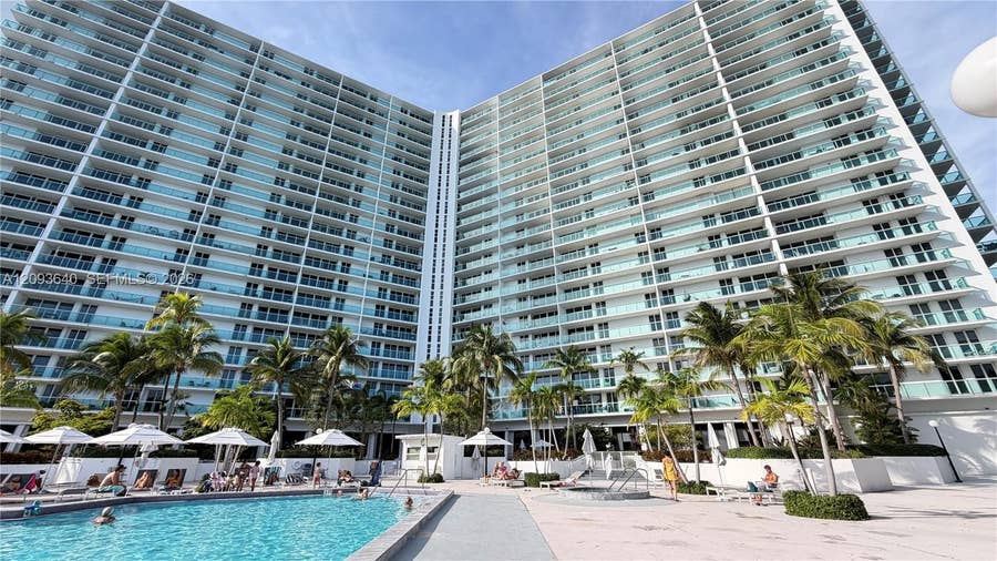 Property photo for 100 Bayview Drive, #509, Sunny Isles Beach, FL