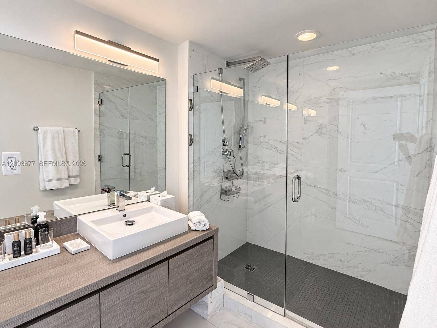 400 Sunny Isles Boulevard, #403, Sunny Isles Beach, Sunny Isles Beach, FL 33160 Photo 25