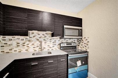 Pompano Beach, Pompano Beach, FL 33069 Photo 6