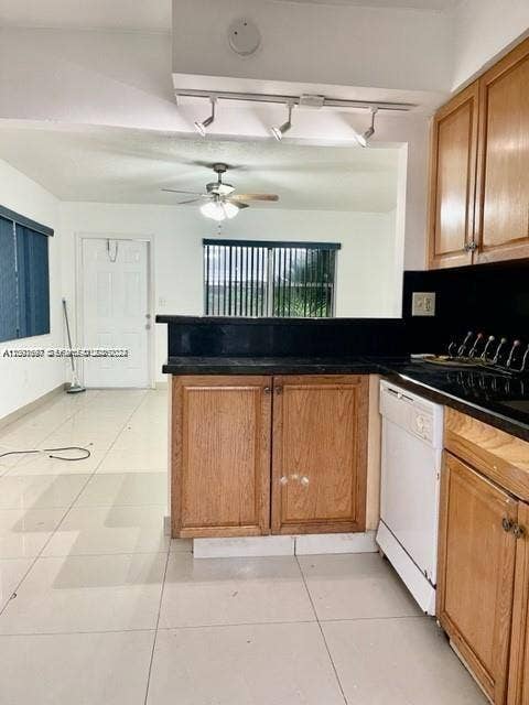 310 SW 10th Terrace, Hallandale Beach, FL 33009 Photo 2