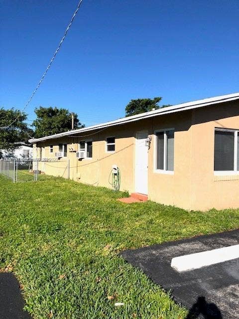 310 SW 10th Terrace, Hallandale Beach, FL 33009 Photo 19
