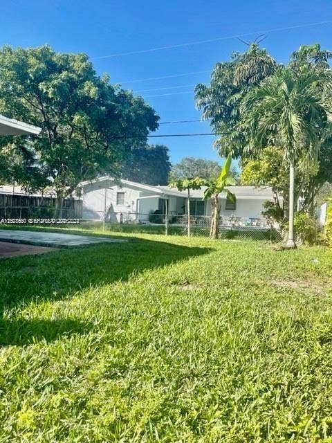 310 SW 10th Terrace, Hallandale Beach, FL 33009 Photo 10