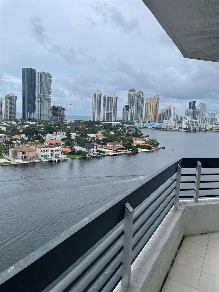 19101 NE 36th Court, #1612, Aventura, FL 33180 Photo 3