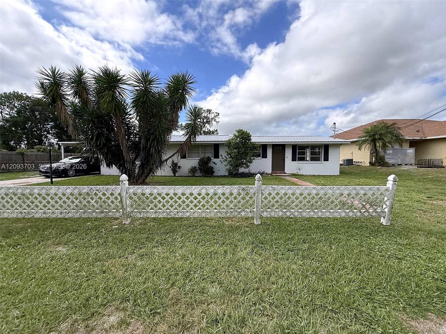 Property photo for 2619 Pompano Drive, Sebring, FL