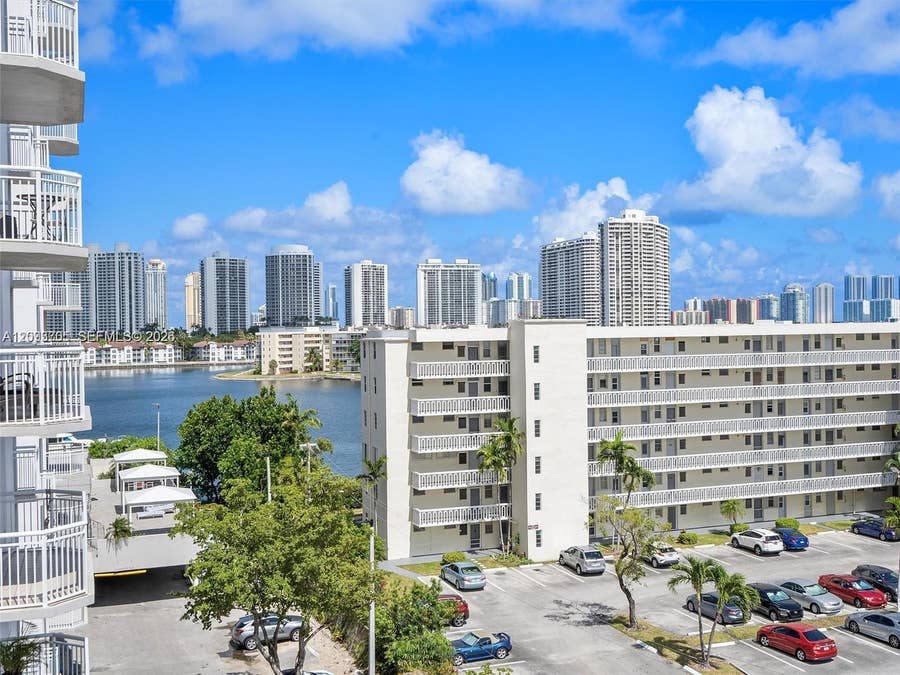 Property photo for 18021 Biscayne Boulevard, #603, Aventura, FL