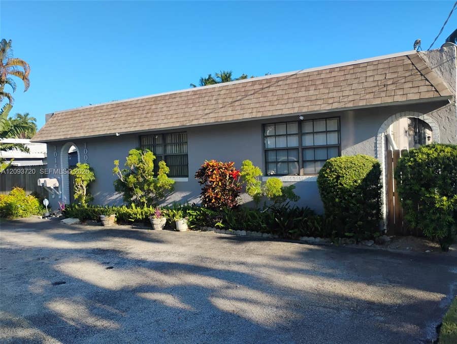 Property photo for 1016 NE 34th Court, #B, Oakland Park, FL