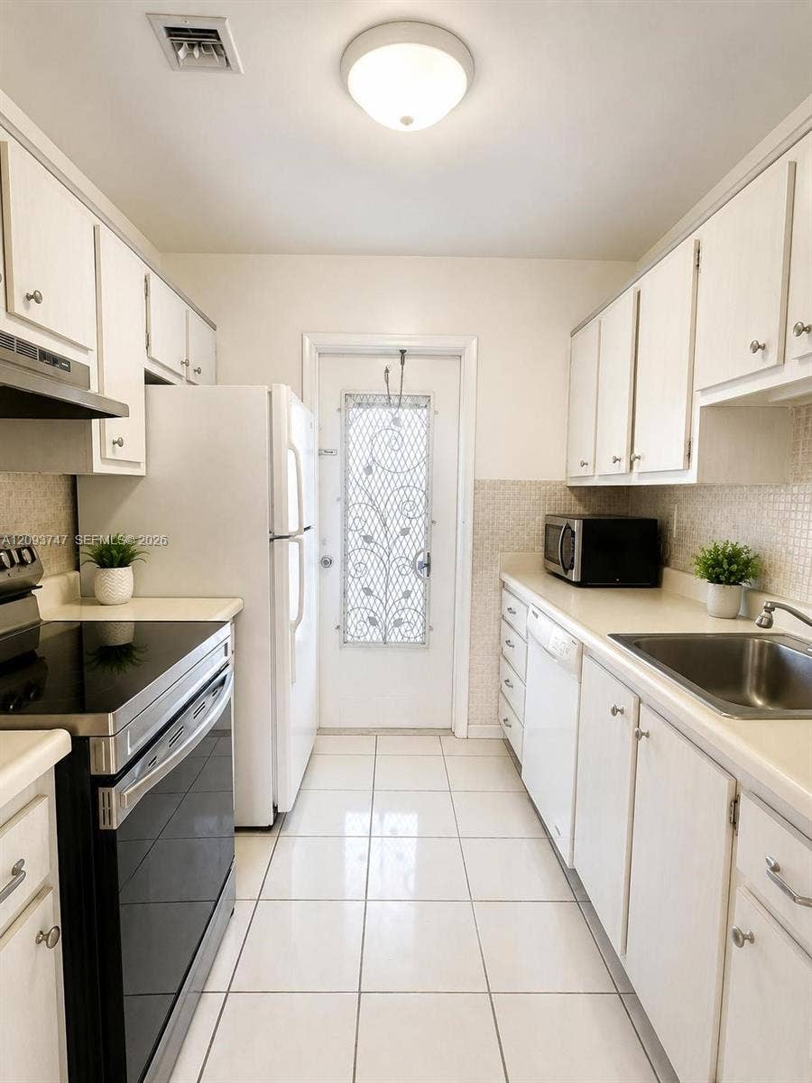 Property photo for 2200 Diana Drive, #410, Hallandale Beach, FL