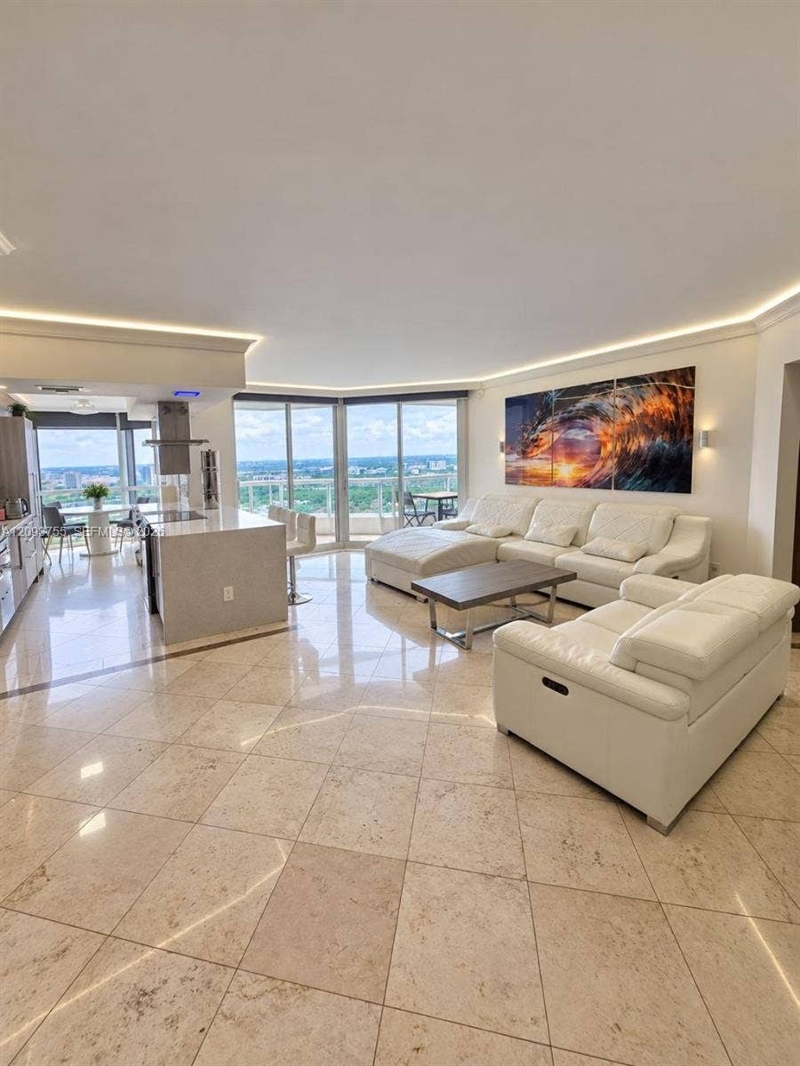 Property photo for 21205 Yacht Club Drive, #3105, Aventura, FL