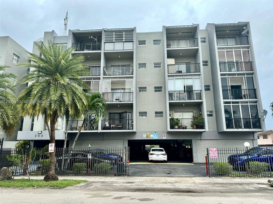 Property photo for 305 W 68th Street, #301, Hialeah, FL