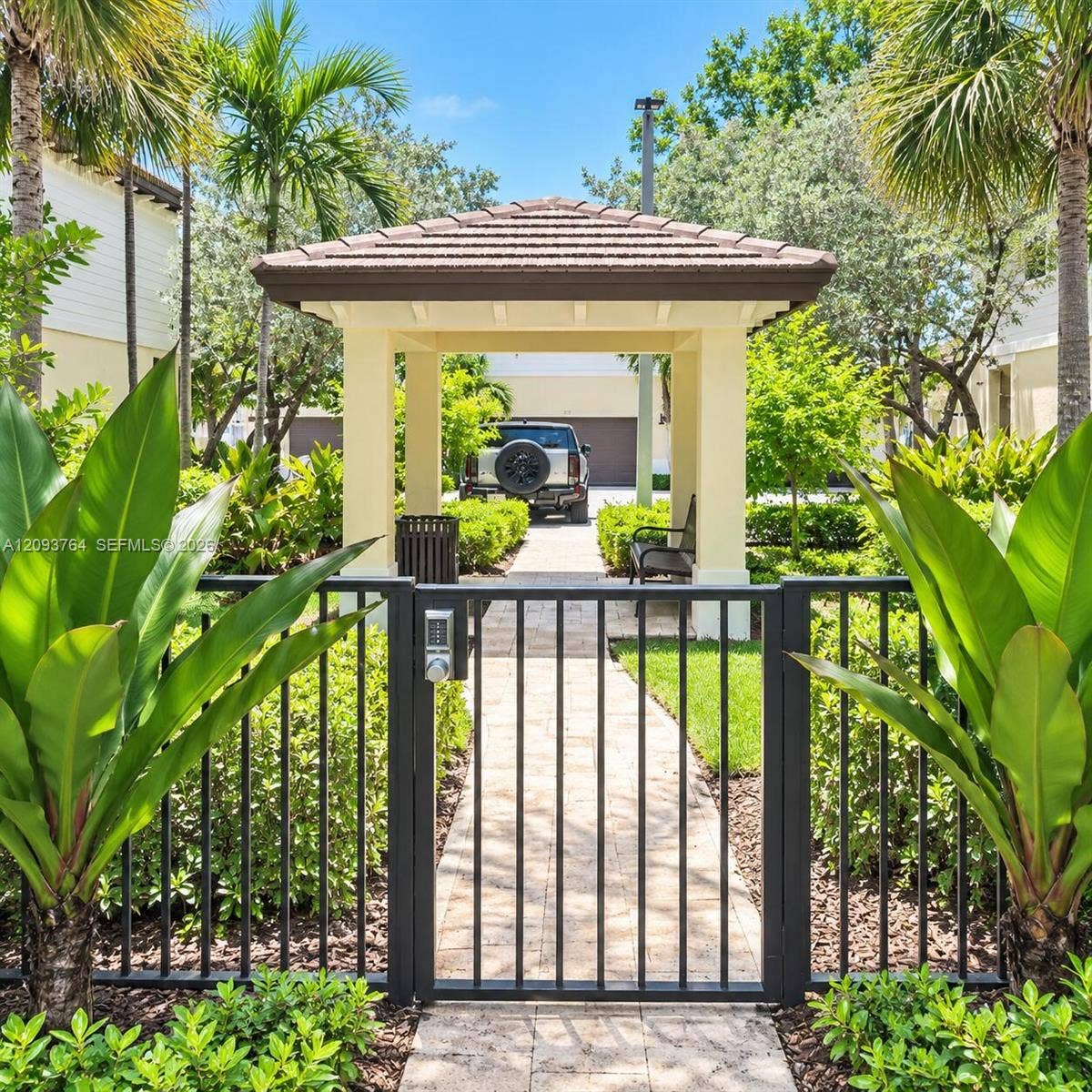 841 S Ocean Boulevard, Pompano Beach, FL 33062 Photo 22