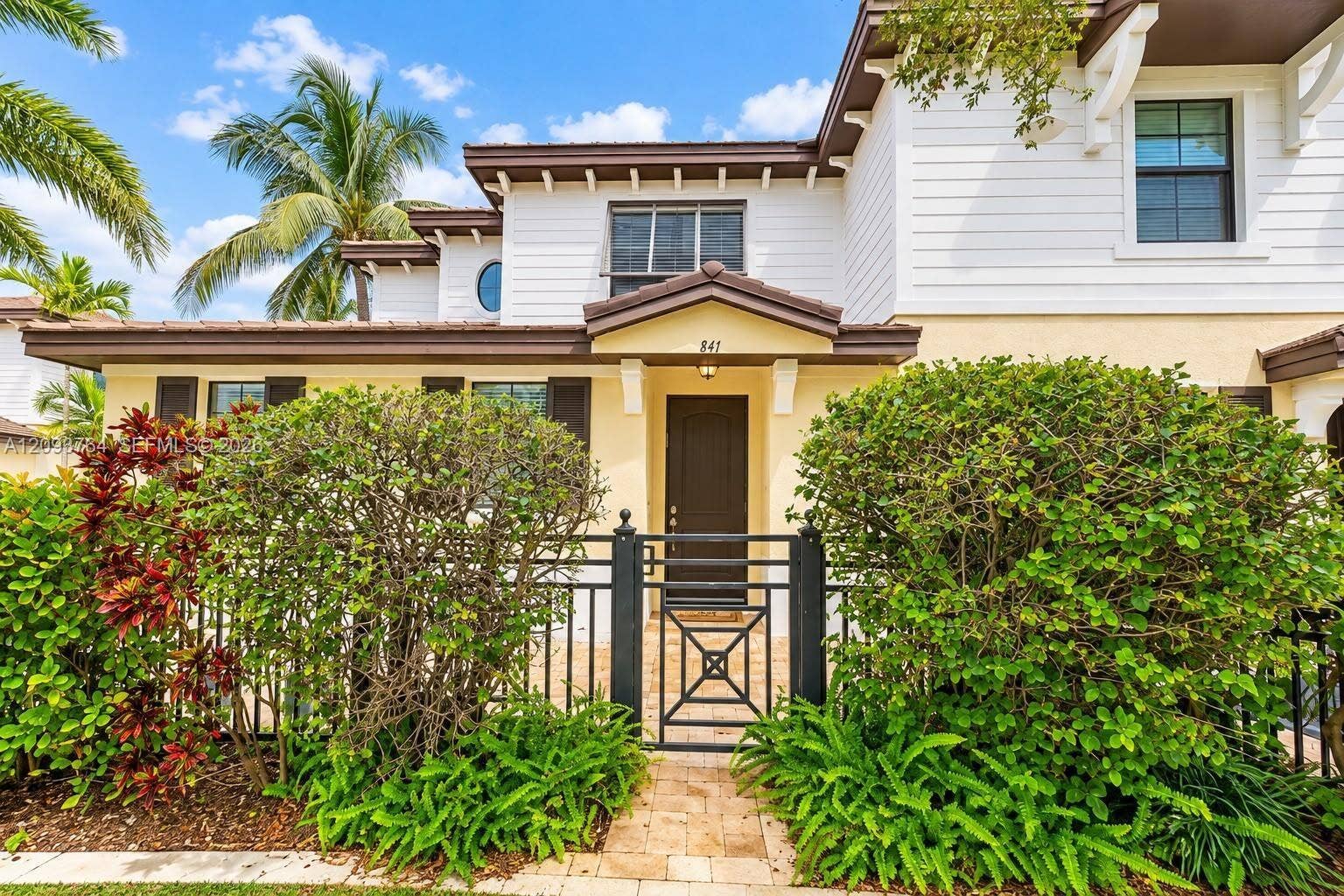 841 S Ocean Boulevard, Pompano Beach, FL 33062 Photo 1