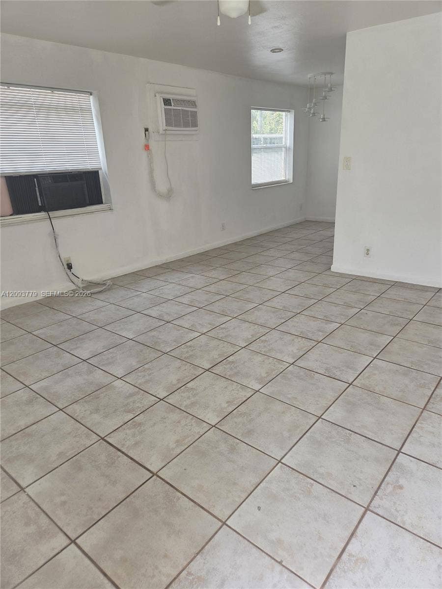 1512 N 19th Avenue, #2, Hollywood, Hollywood, FL 33020 Photo 3