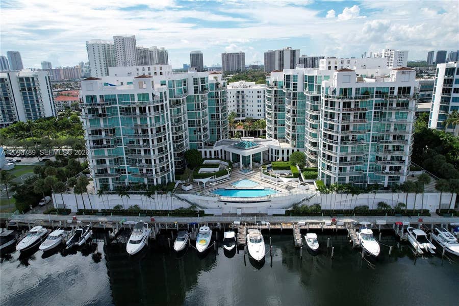Property photo for Aventura, FL
