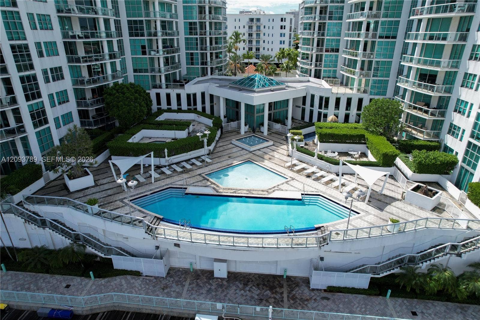 Aventura, FL 33180 Photo 24