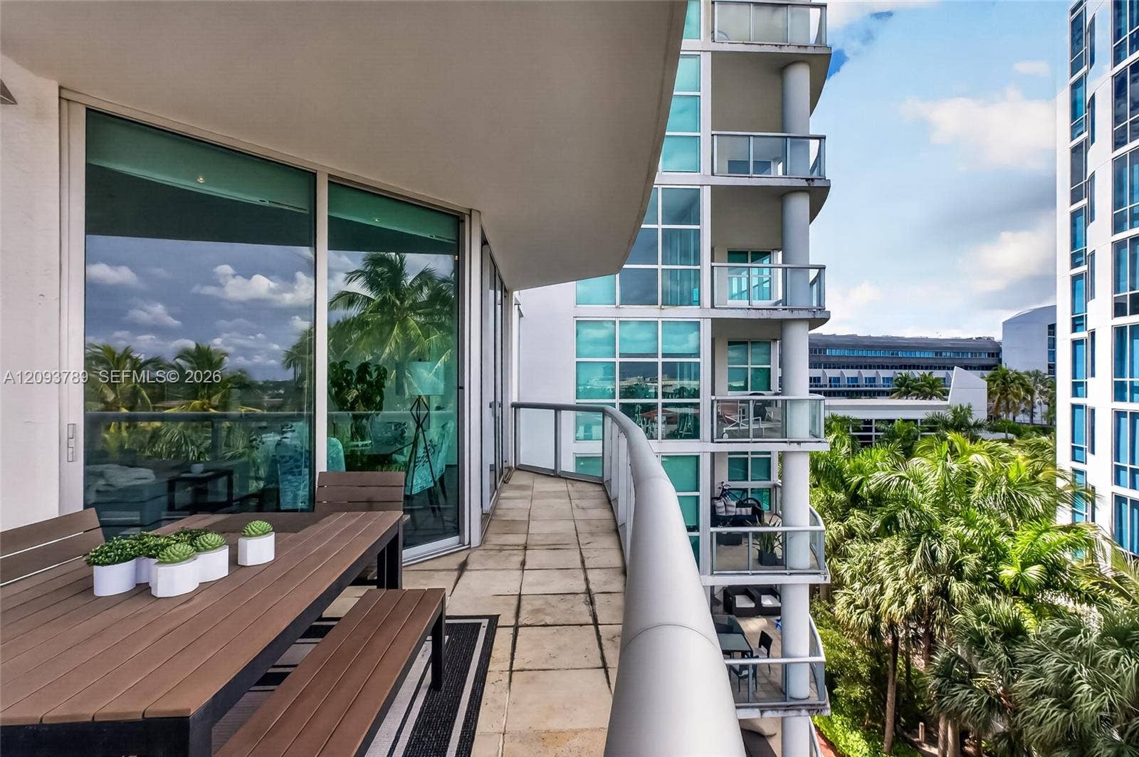 Aventura, FL 33180 Photo 18