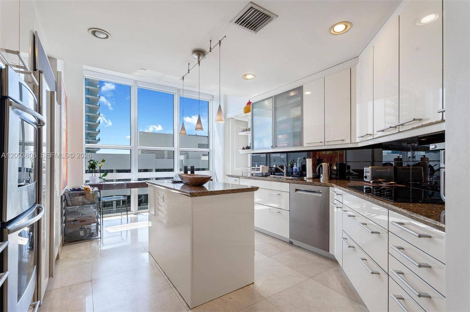 10225 Collins Avenue, #1604, Bal Harbour, FL 33154 Photo 8