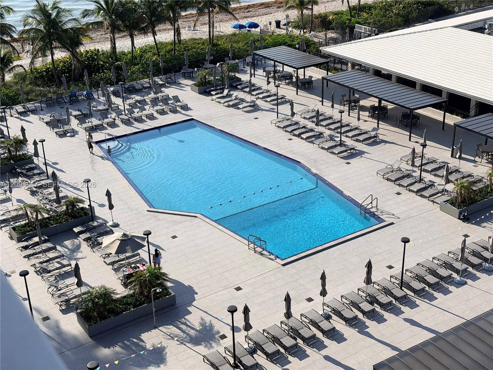 1965 S Ocean Drive, #18C, Hallandale Beach, Hallandale Beach, FL 33009 Oceanside pool