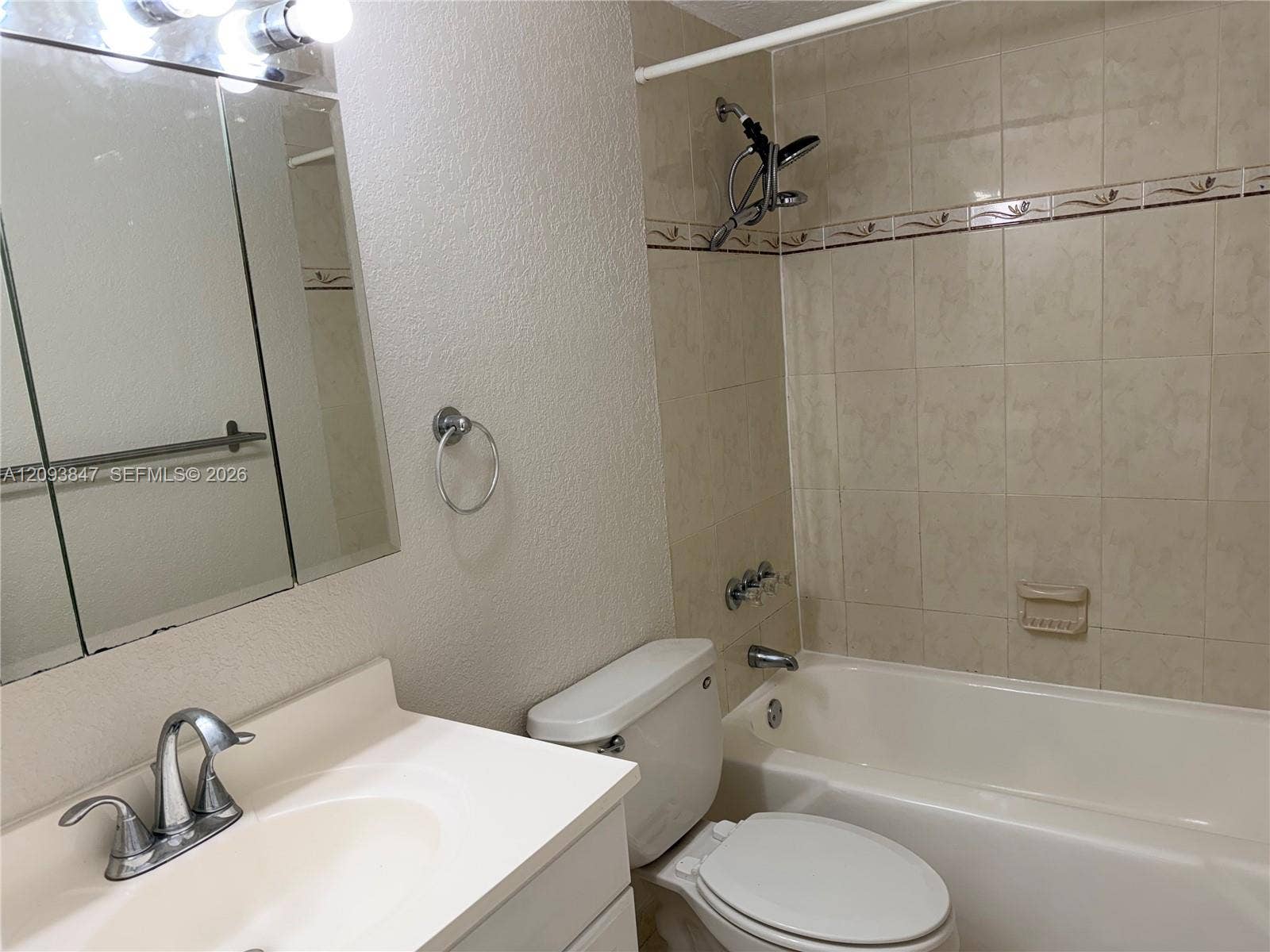1965 S Ocean Drive, #18C, Hallandale Beach, Hallandale Beach, FL 33009 Photo 5