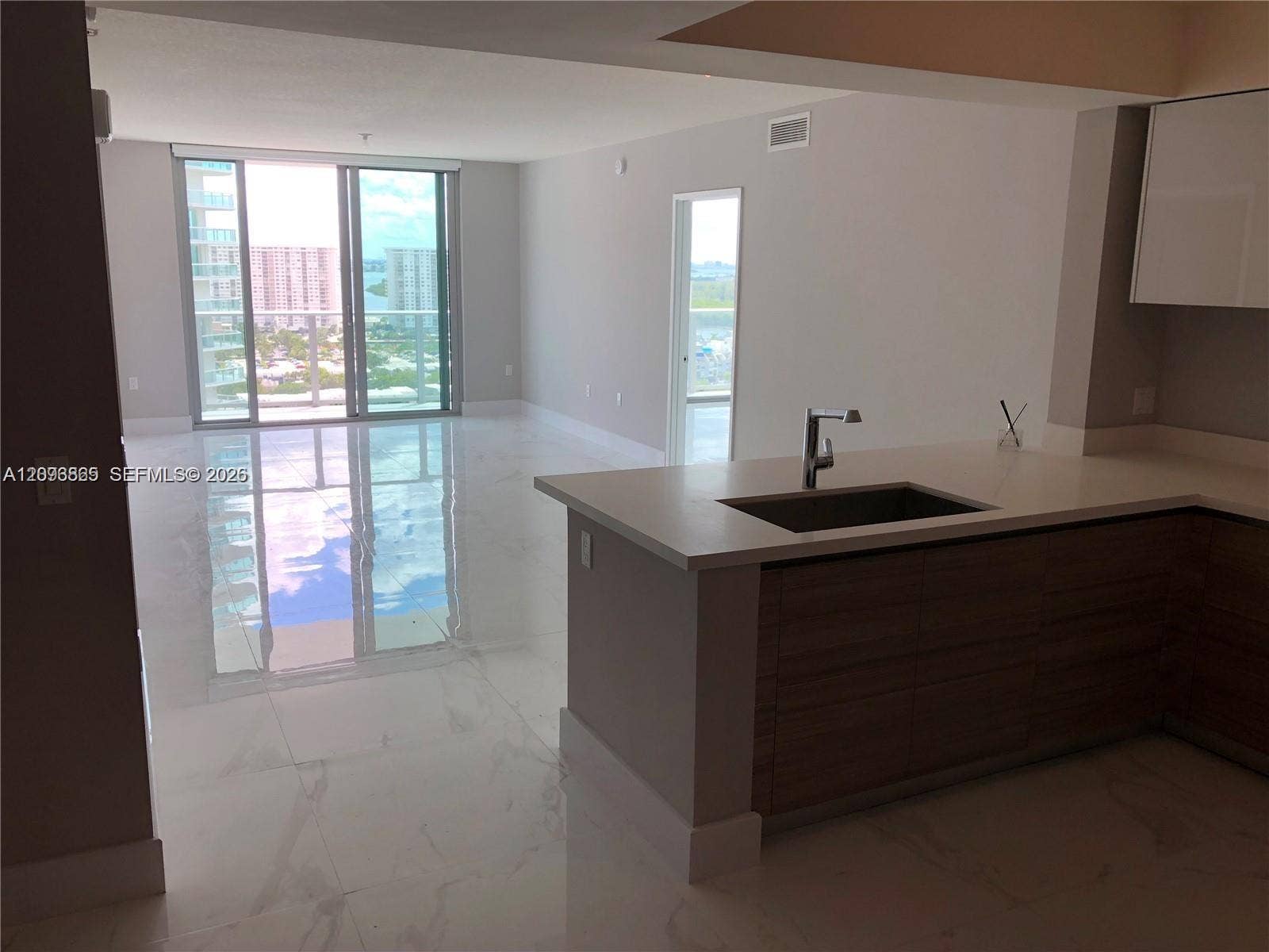 300 Sunny, #4-1906, Sunny Isles Beach, Sunny Isles Beach, FL 33160 Photo 2