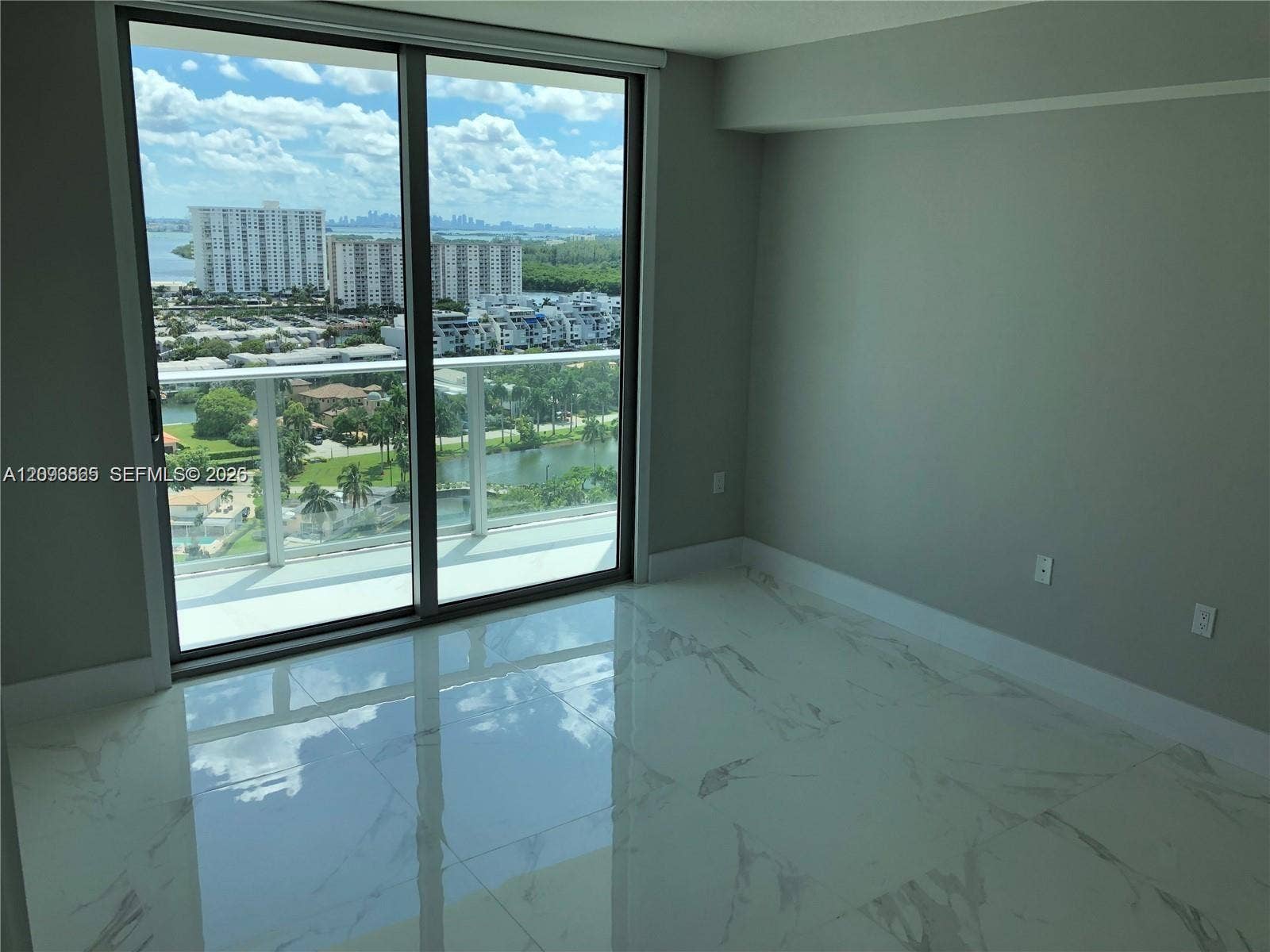 300 Sunny, #4-1906, Sunny Isles Beach, Sunny Isles Beach, FL 33160 Photo 4