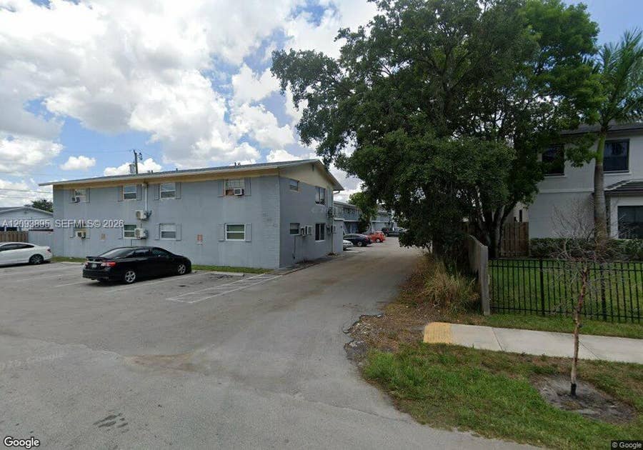 Property photo for 1935 SW 5th Place, #6, Fort Lauderdale, FL
