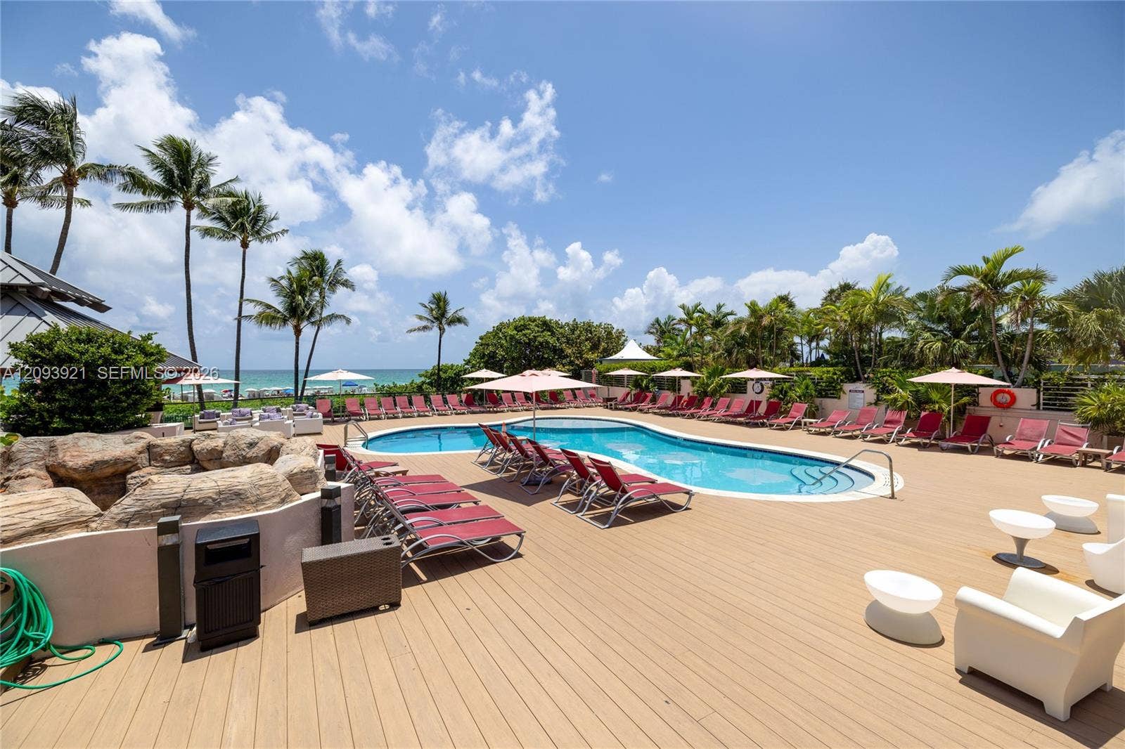 5225 Collins Avenue, #1114, Miami Beach, FL 33140 Photo 9