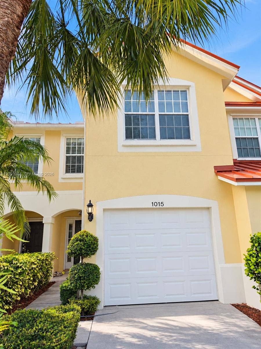 Property photo for 1015 Pinewood Lake Court, #1015, Greenacres, FL