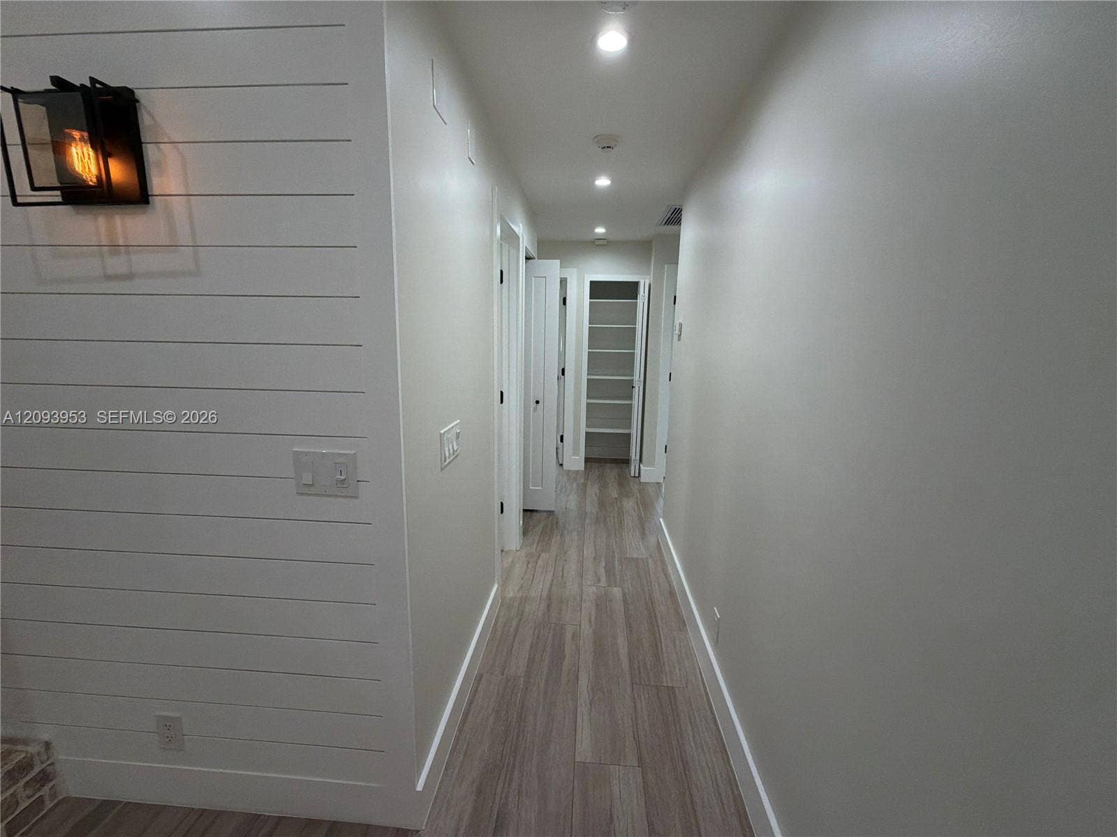 Photo 34