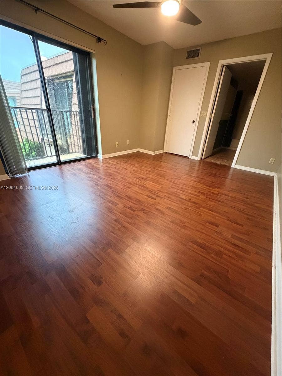 2564 Lakeview Court, Cooper City, FL 33026 2