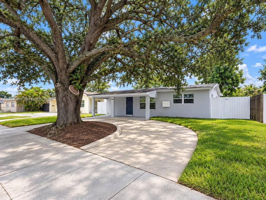 Property photo for 6831 Sheridan Street, Hollywood, FL