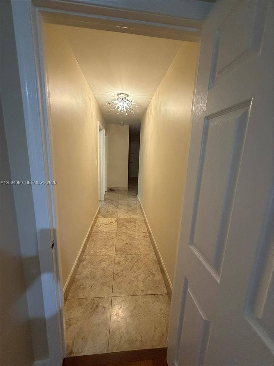 2215 NE 204th Street, Miami, FL 33180 Photo 65