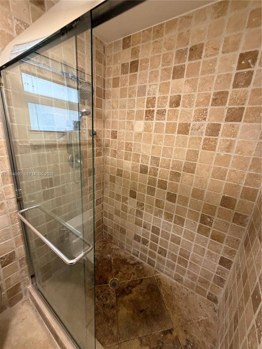 2215 NE 204th Street, Miami, FL 33180 Photo 71
