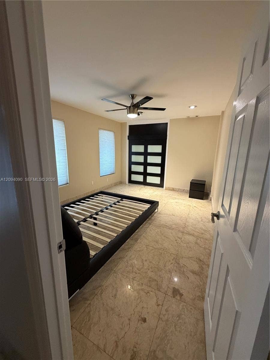 2215 NE 204th Street, Miami, FL 33180 Photo 55