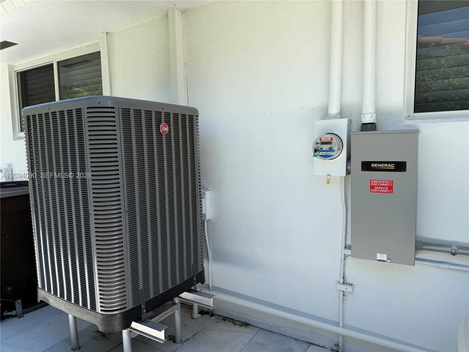 2215 NE 204th Street, Miami, FL 33180 New air rheem conditioning