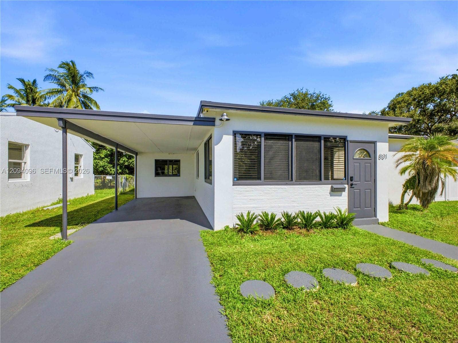 831 S 28th Avenue, Hollywood, FL 33020 Photo 4