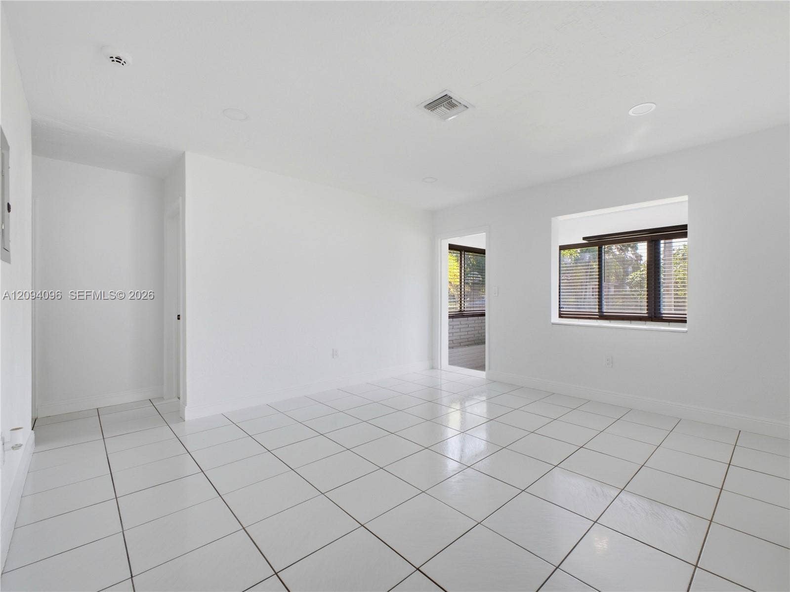831 S 28th Avenue, Hollywood, FL 33020 Photo 9