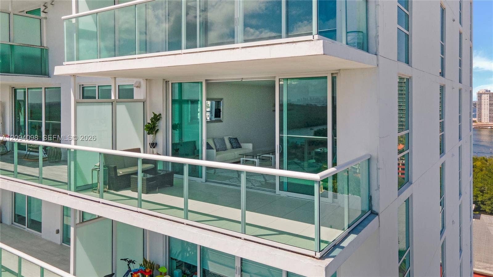 400 Sunny Isles Boulevard, #1722, Sunny Isles Beach, Sunny Isles Beach, FL 33160 Photo 3