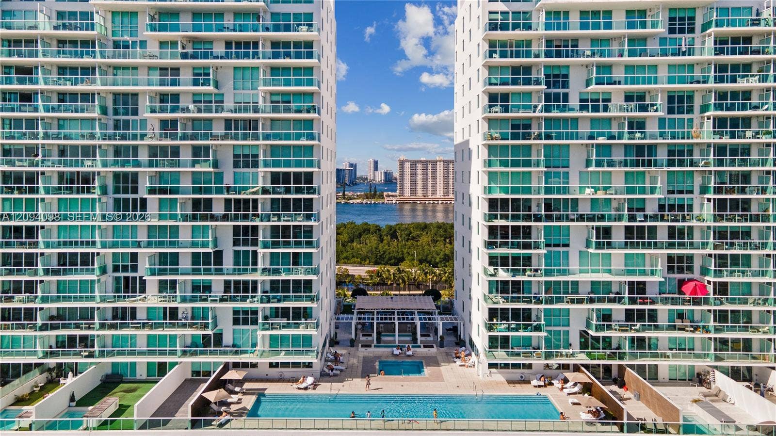 400 Sunny Isles Boulevard, #1722, Sunny Isles Beach, Sunny Isles Beach, FL 33160 Photo 12