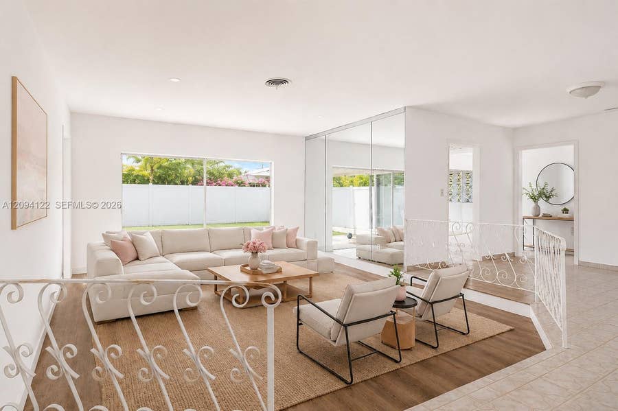Property photo for 17355 NE 7th Avenue, Miami, FL