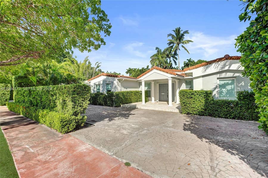 Property photo for 4726 Alton Road, Miami Beach, FL
